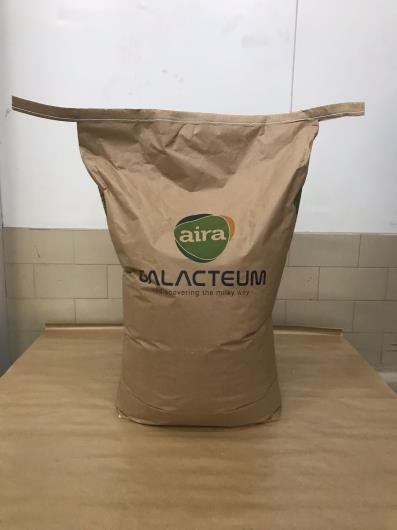 Demineralized whey powder